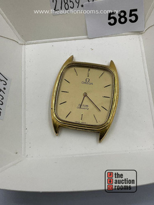 Lot 585