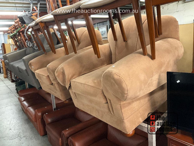 Lot 774