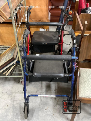 Lot 895