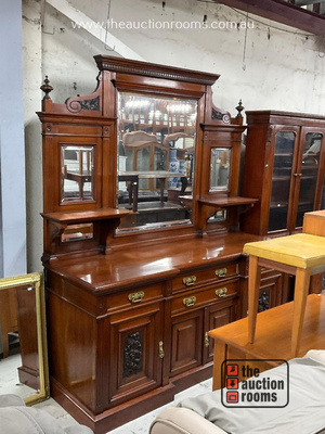 Lot 663
