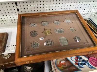 Lot 390