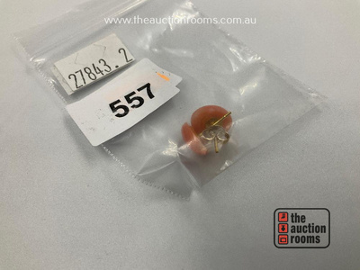 Lot 557