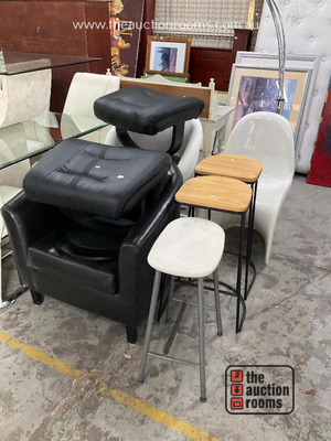 Lot 738