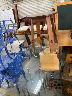 Lot 735