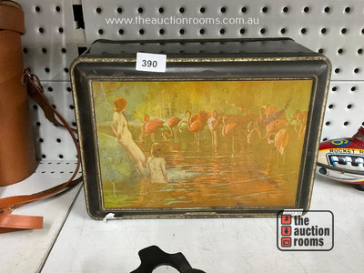 Lot 390