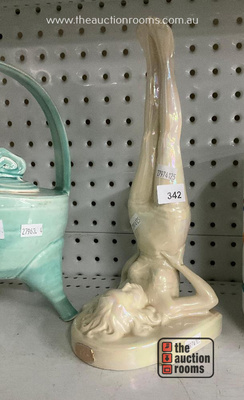 Lot 342