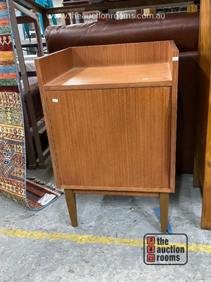 Lot 782