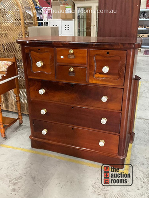 Lot 790