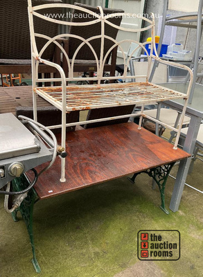 Lot 909