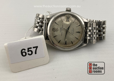 Lot 657