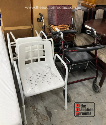 Lot 933
