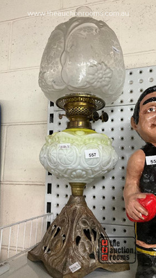 Lot 557