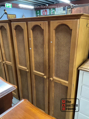 Lot 840