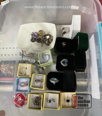 Lot 425