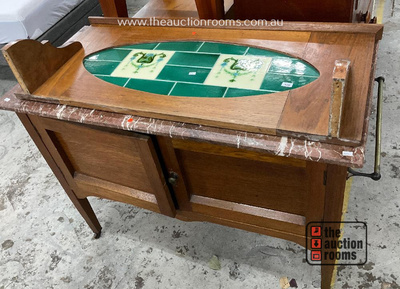 Lot 820