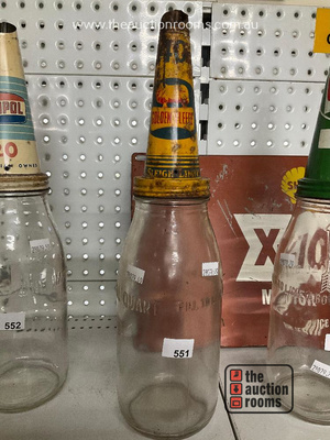 Lot 551