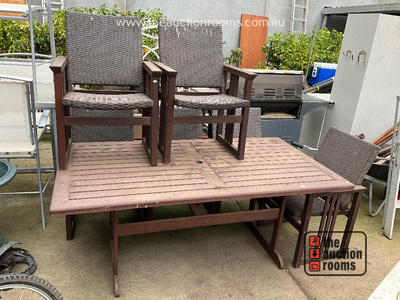 Lot 906