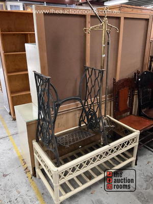 Lot 945