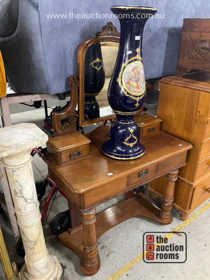 Lot 773