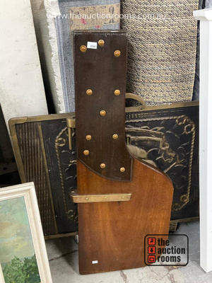 Lot 694