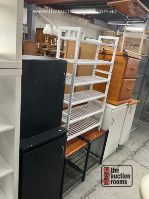 Lot 784
