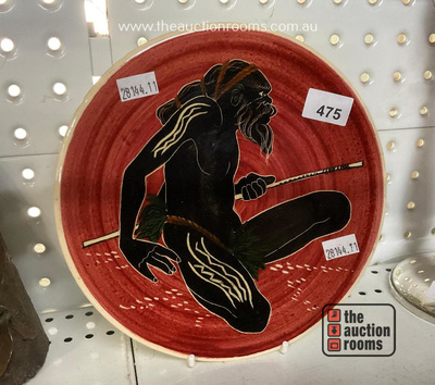 Lot 475
