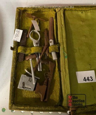 Lot 443