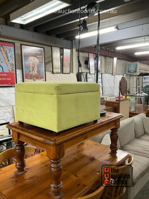 Lot 830