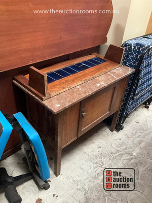 Lot 951