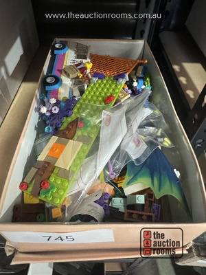 Lot 745