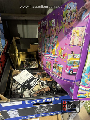 Lot 725