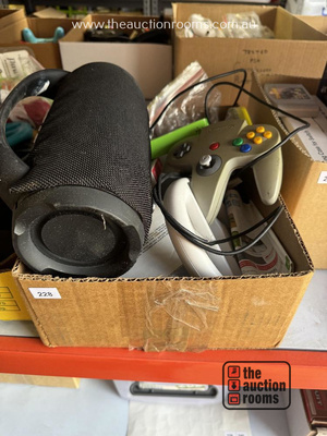 Lot 228