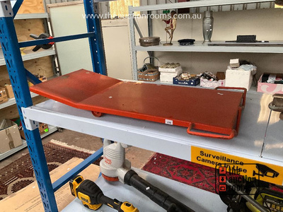 Lot 236