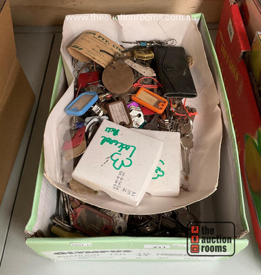 Lot 211